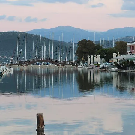 Homer's * Nydri (Lefkada)
