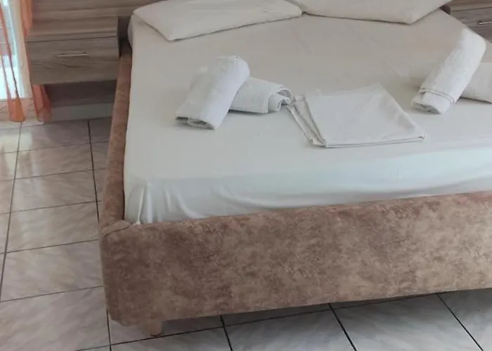 Homer Guest house 3*