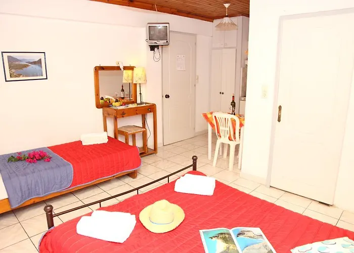 Homer 3* Nydri (Lefkada)