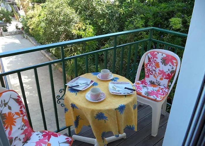 Homer Nydri (Lefkada)