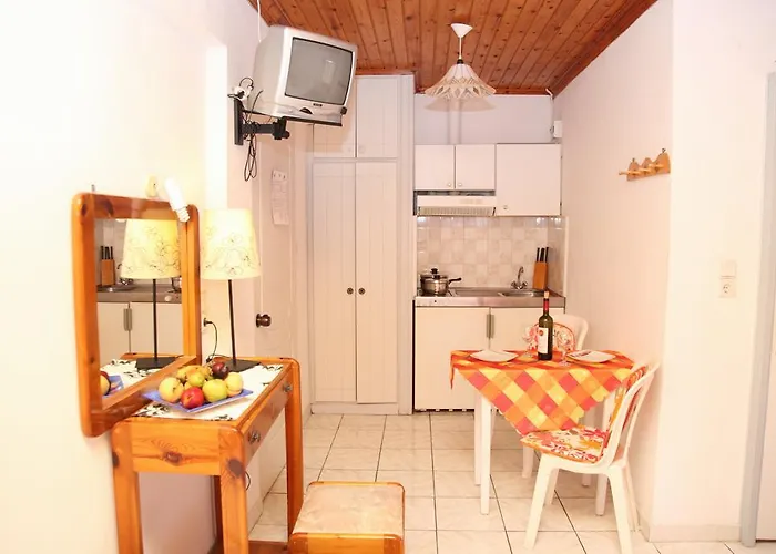 Homer Πανσιόν 3*